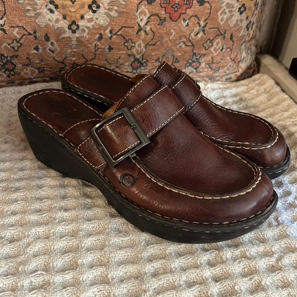 Born Buckle Mule